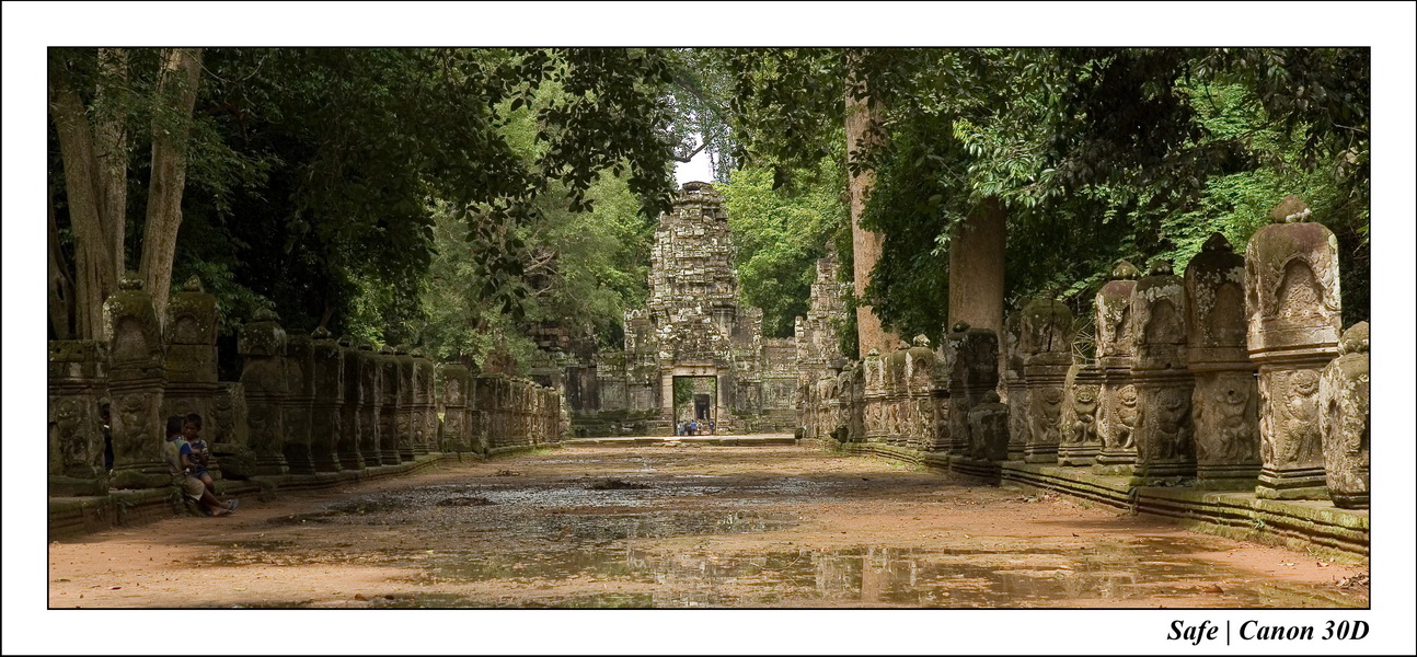 2006 - 07 - Temple angkor - Phrea Khan 01